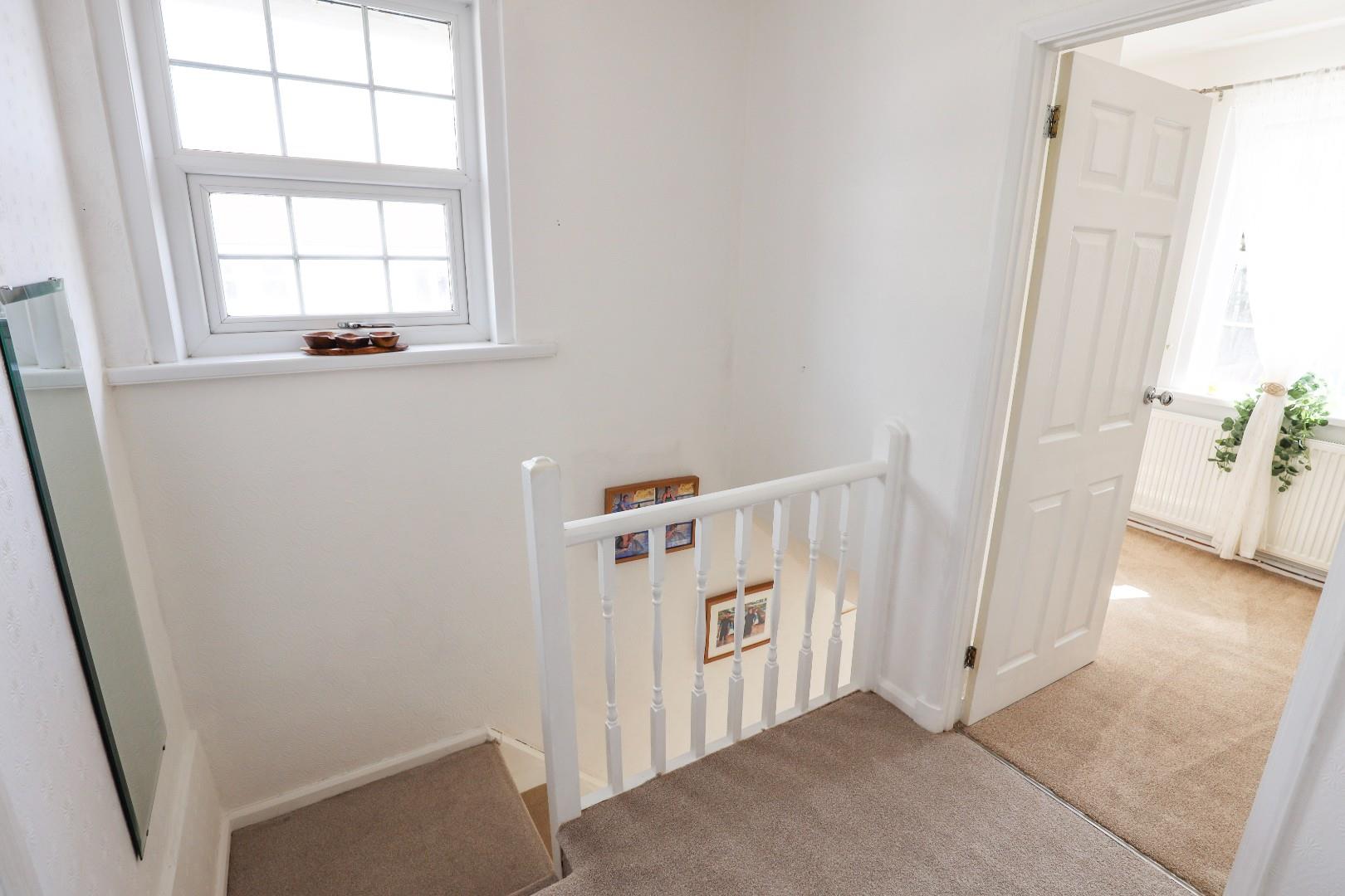 36 Borough Close, Cowbridge, Vale Of Glamorgan, CF71 7BN